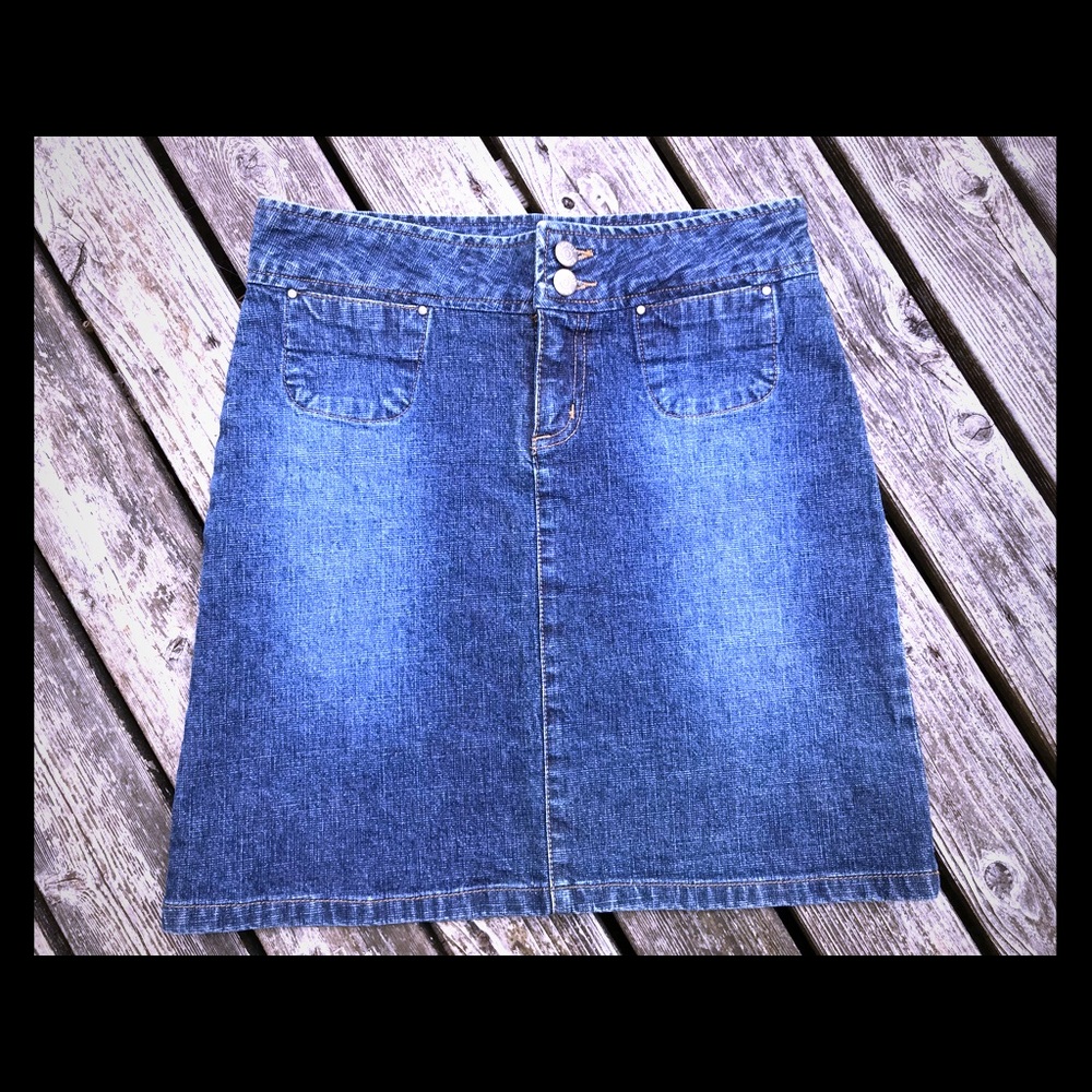 Denim skirt